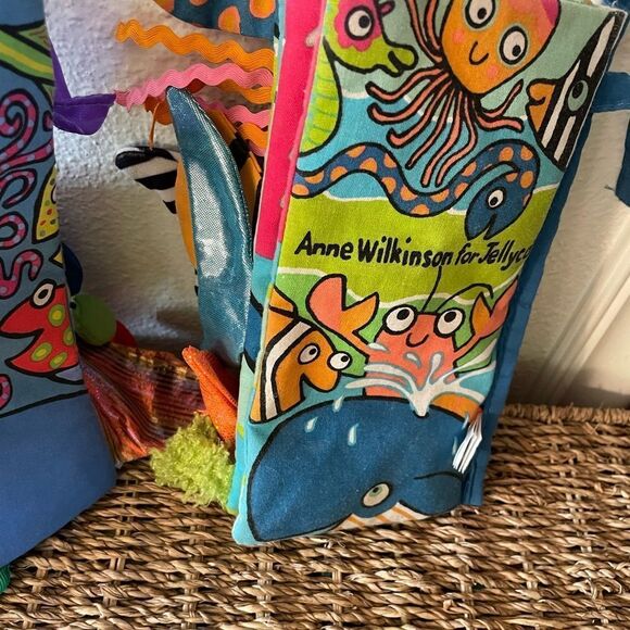 Jellycat Fishy Tails and Sea Tails Soft Kids Books set of 2 - Picture 13 of 16